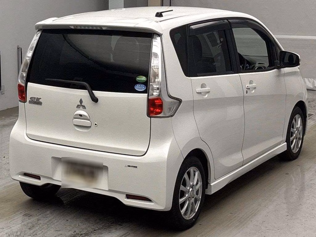 MITSUBISHI EK CUSTOM