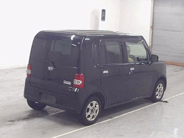 DAIHATSU MOVE CONTE