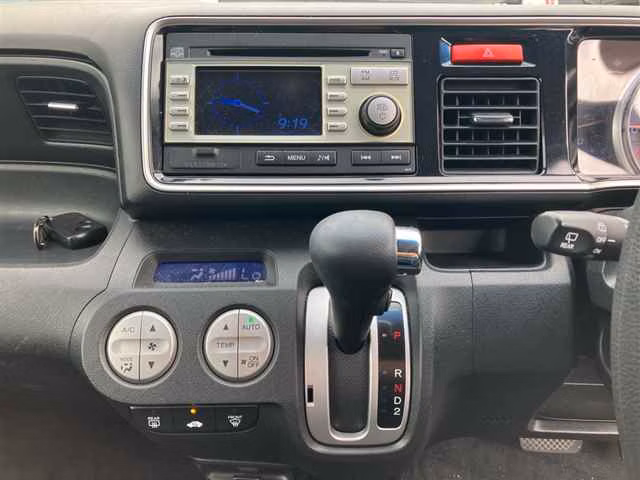 HONDA LIFE