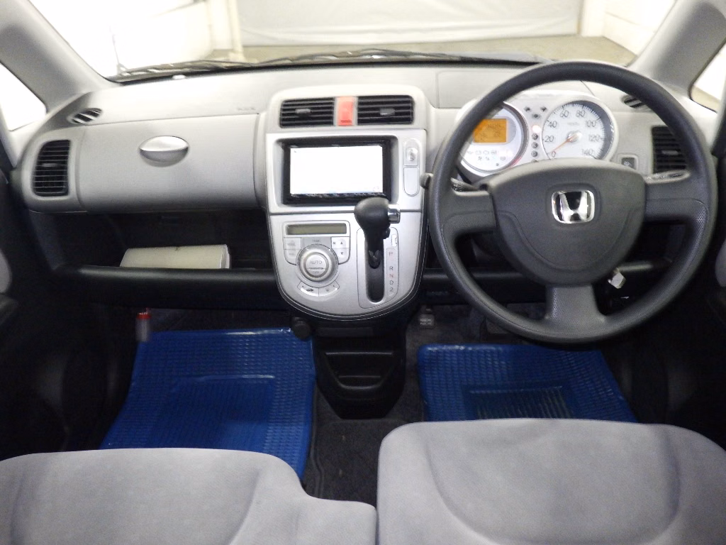 HONDA LIFE