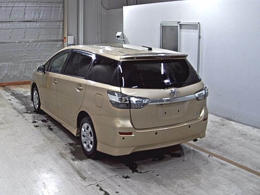 TOYOTA WISH