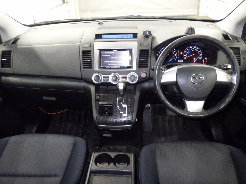 MAZDA MPV
