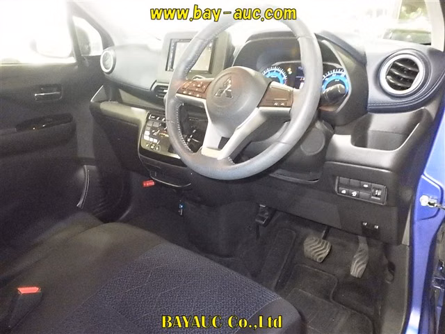 MITSUBISHI EK X
