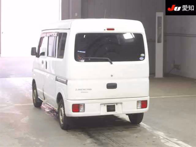 MITSUBISHI MINICAB