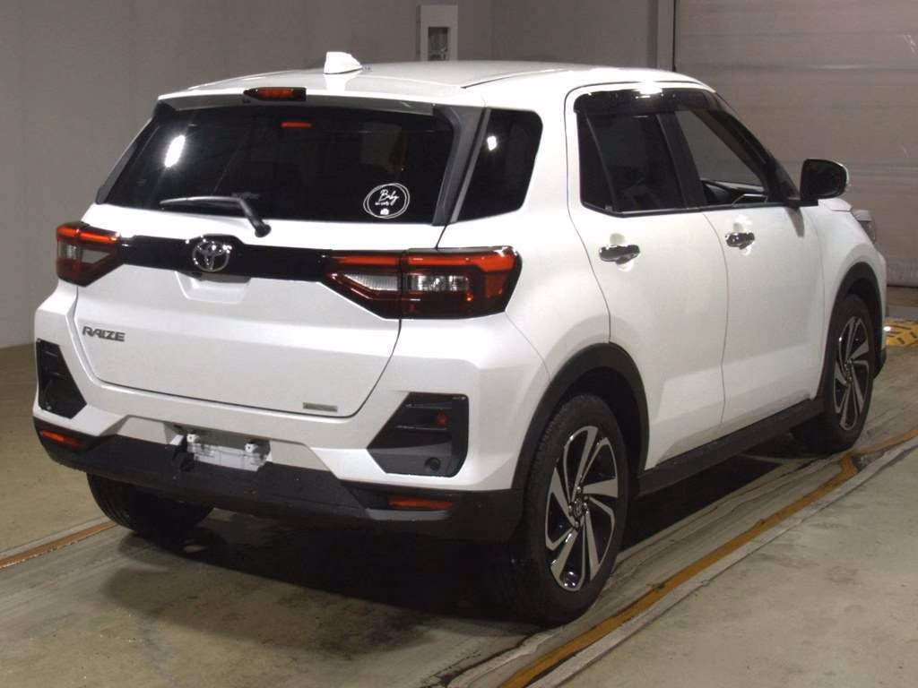 TOYOTA RAIZE