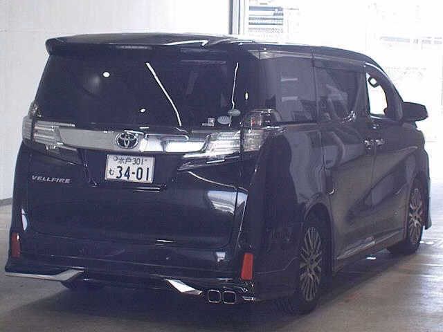 TOYOTA VELLFIRE