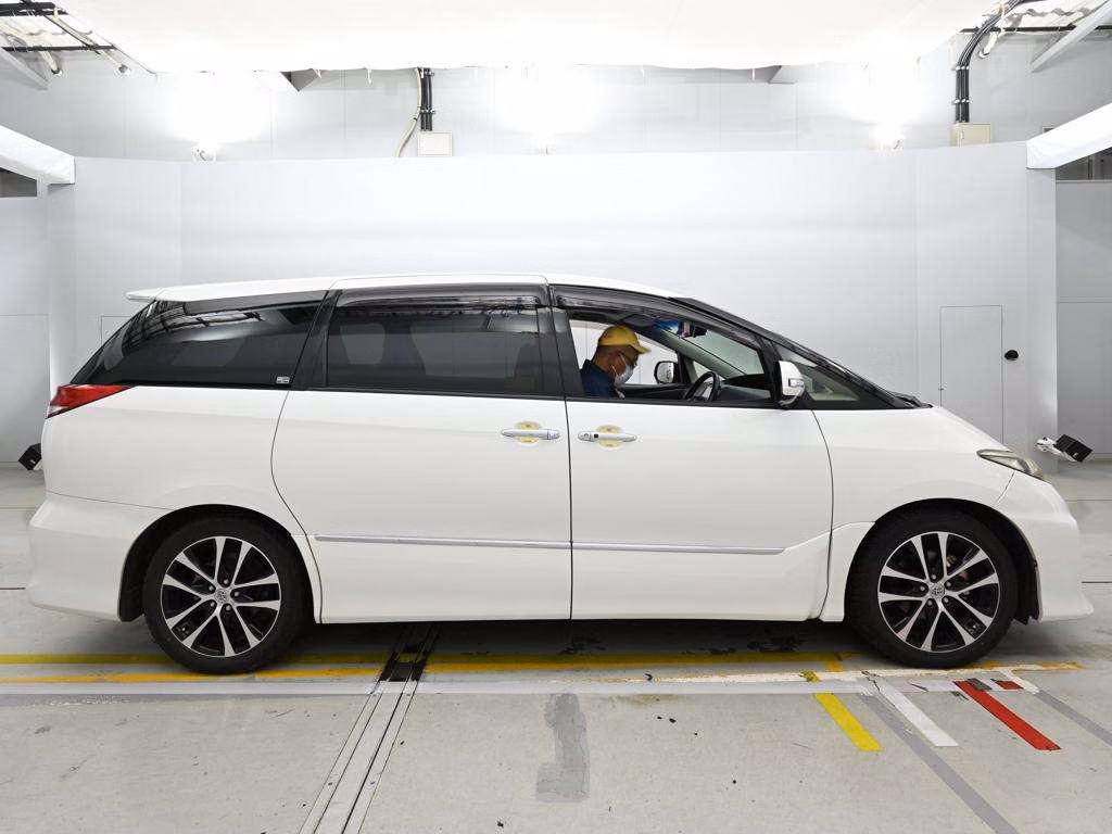 TOYOTA ESTIMA