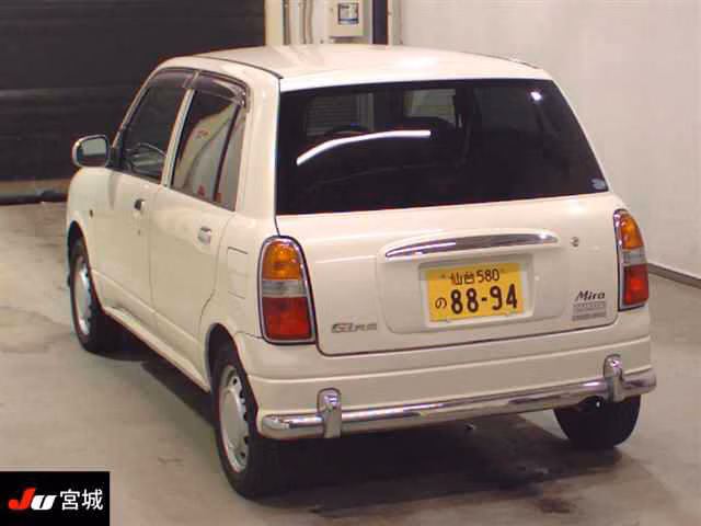 DAIHATSU MIRA GINO