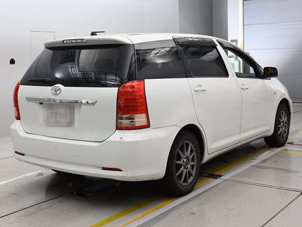 TOYOTA WISH