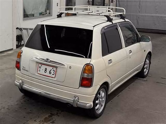 DAIHATSU MIRA GINO