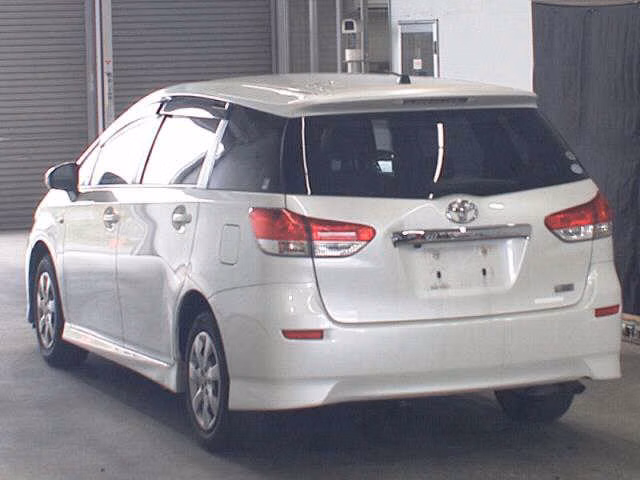 TOYOTA WISH