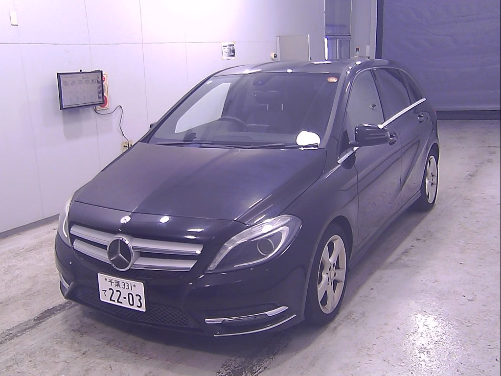 MERCEDES-BENZ B-CLASS