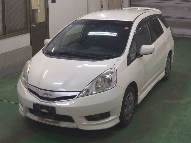 HONDA FIT SHUTTLE
