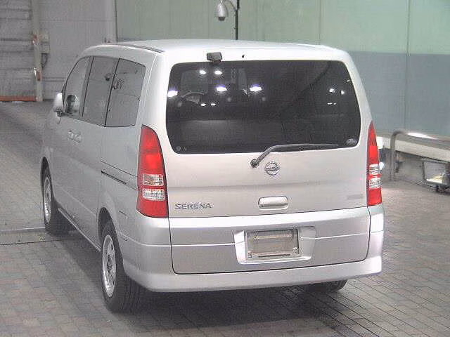NISSAN SERENA