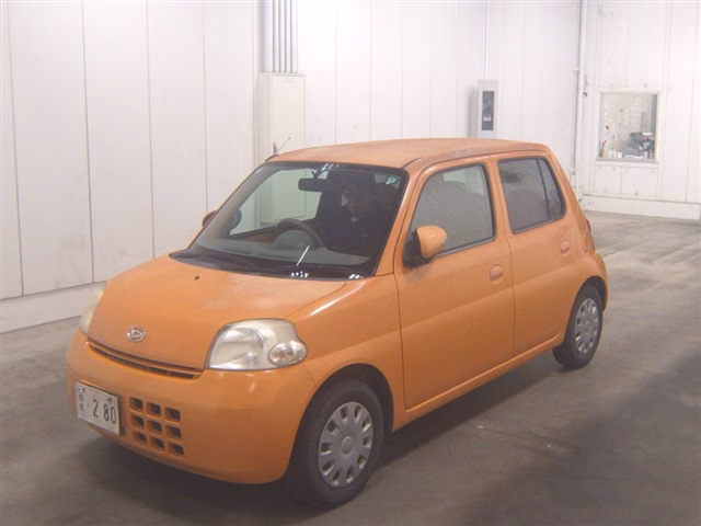 DAIHATSU ESSE