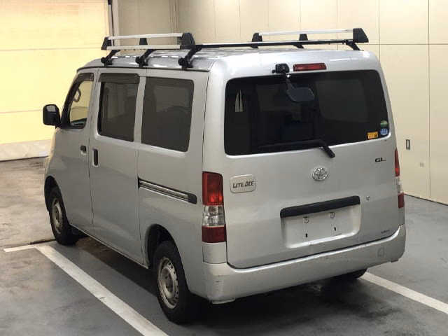 TOYOTA LITE ACE