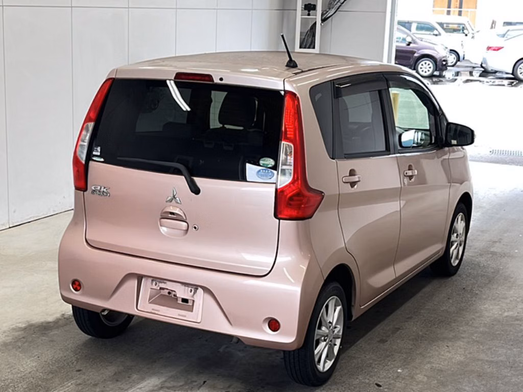 MITSUBISHI EK WAGON