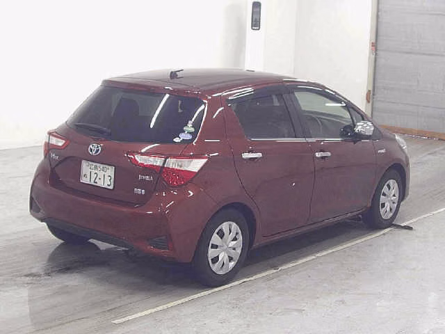 TOYOTA VITZ