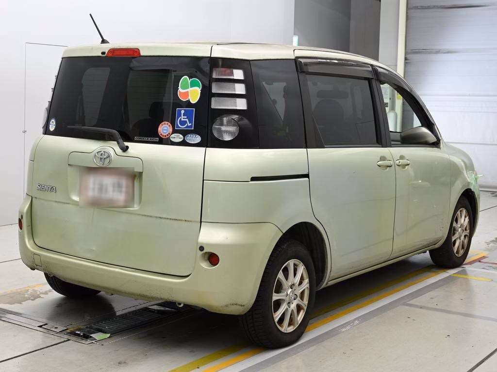 TOYOTA SIENTA
