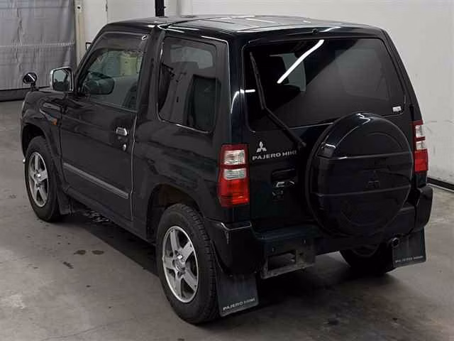 MITSUBISHI PAJERO MINI