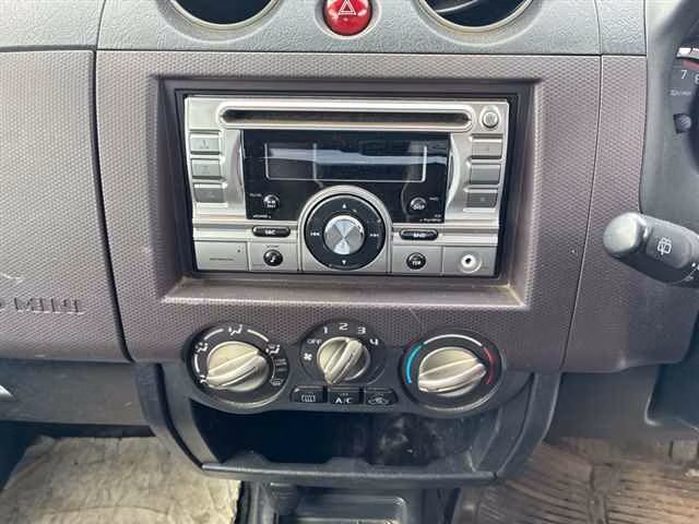 MITSUBISHI PAJERO MINI