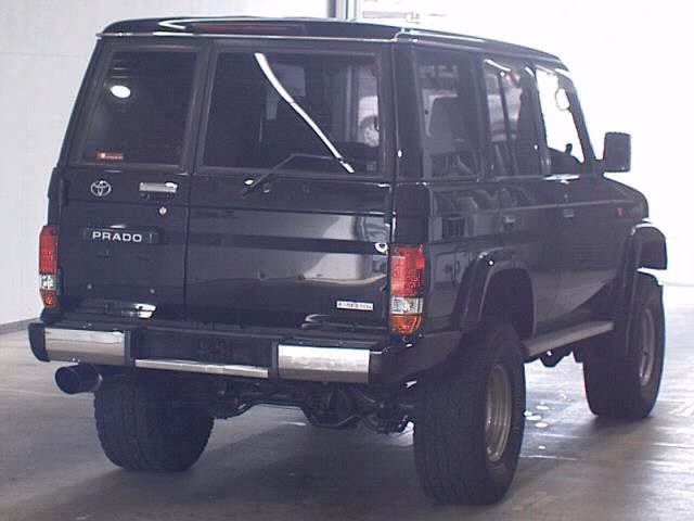 TOYOTA LAND CRUISER PRADO