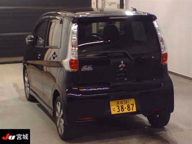 MITSUBISHI EK CUSTOM
