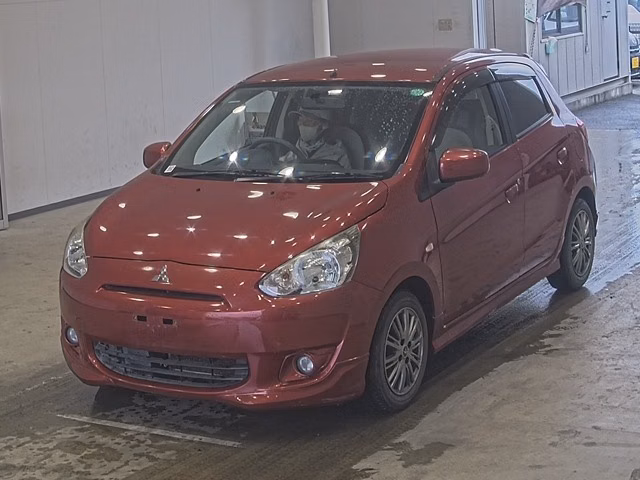 MITSUBISHI MIRAGE