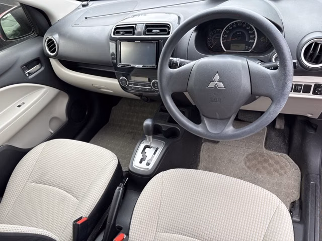 MITSUBISHI MIRAGE
