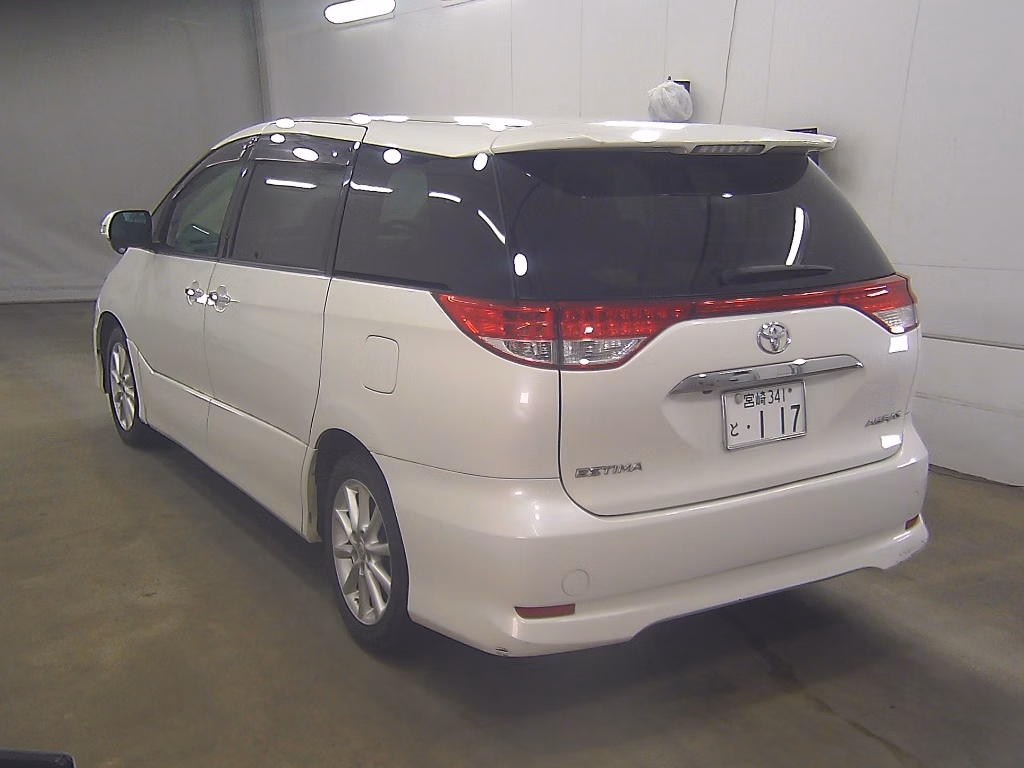TOYOTA ESTIMA