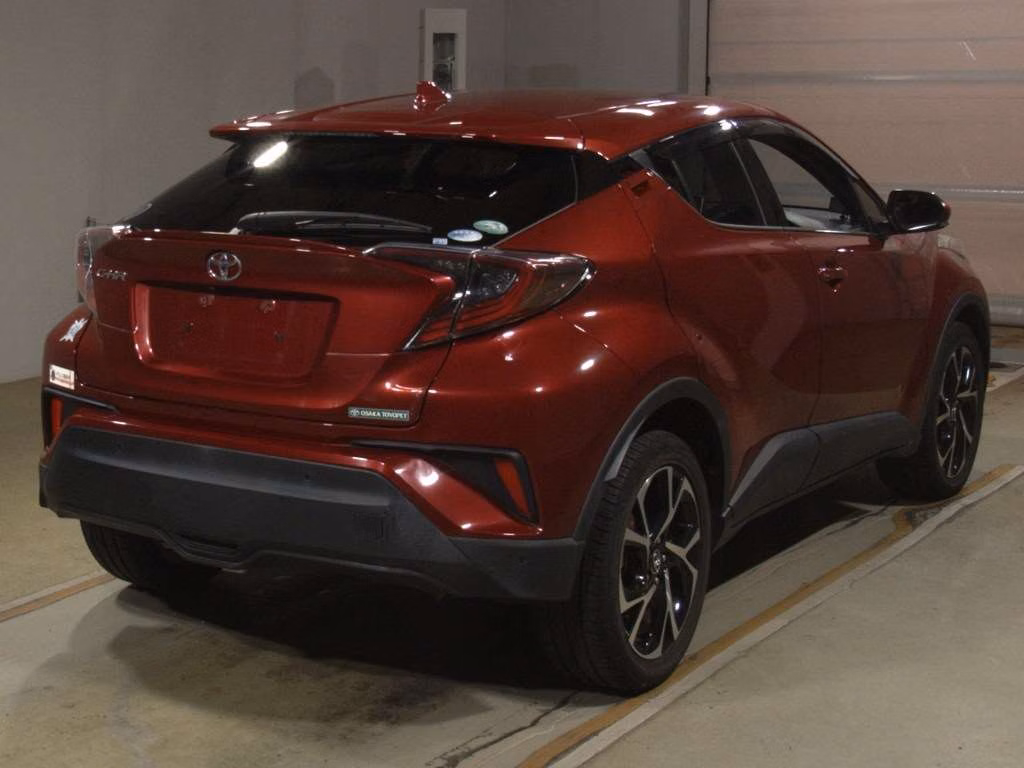 TOYOTA C-HR