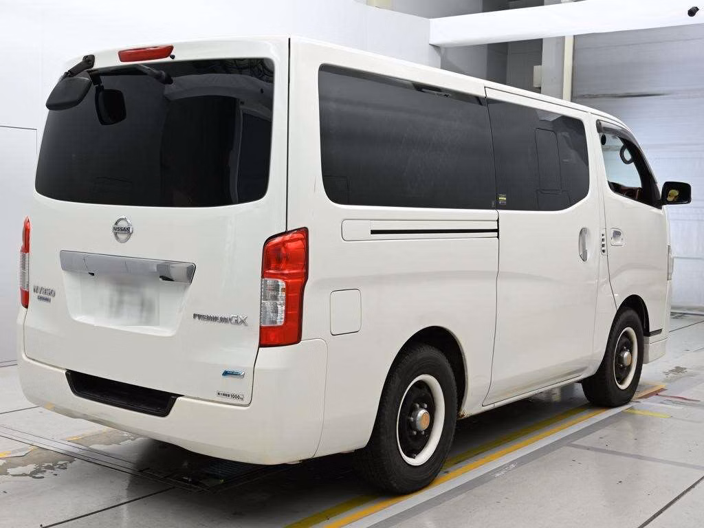 NISSAN NV350 CARAVAN