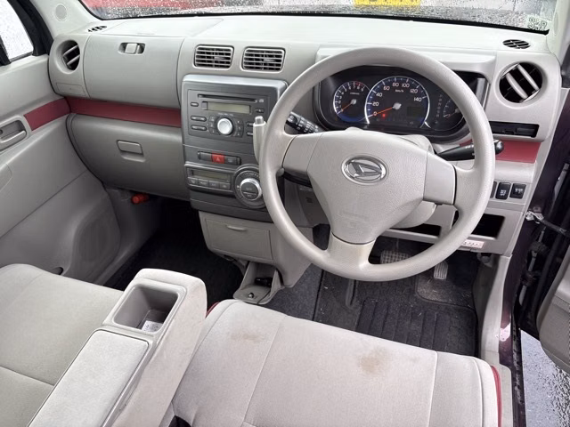 DAIHATSU MOVE CONTE