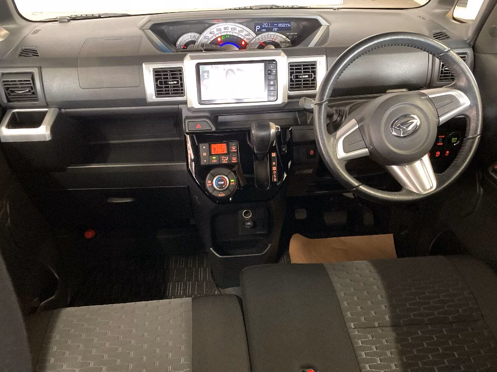 DAIHATSU WAKE