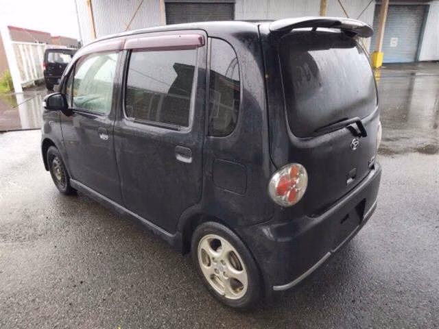 DAIHATSU MOVE LATTE