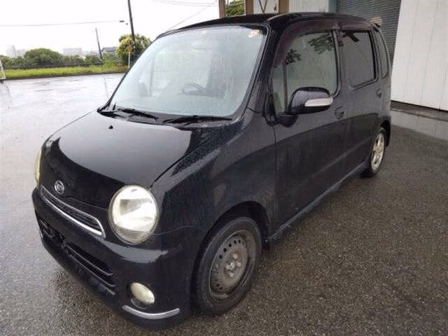 DAIHATSU MOVE LATTE