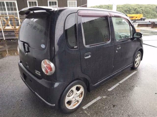 DAIHATSU MOVE LATTE