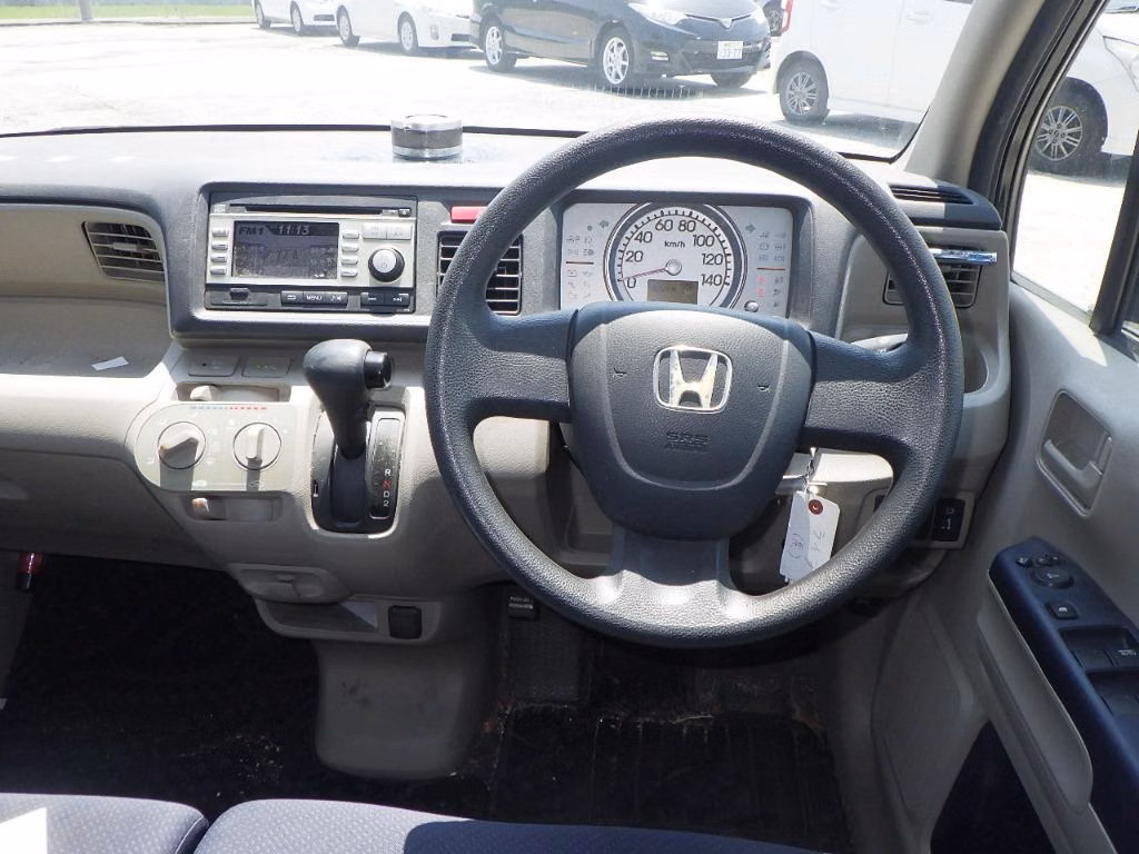 HONDA LIFE