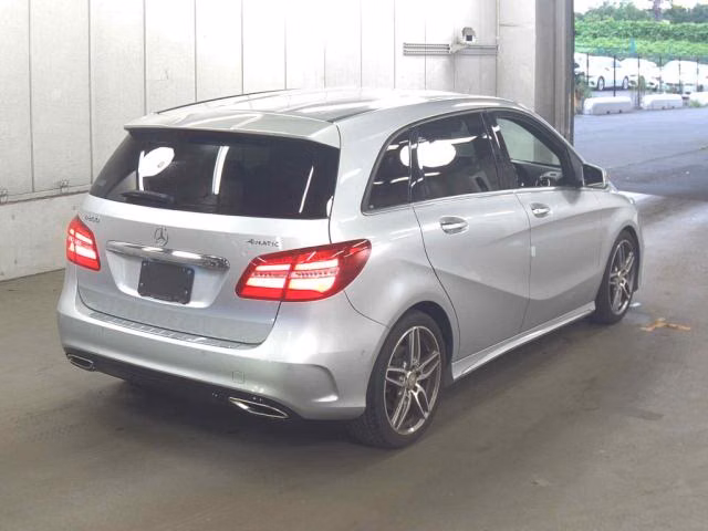 MERCEDES-BENZ B-CLASS