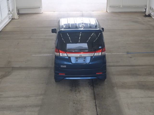 MITSUBISHI DELICA D:2