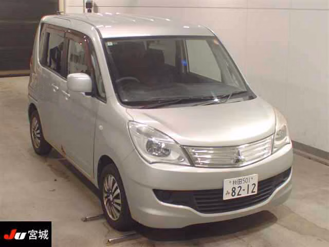 MITSUBISHI DELICA D:2