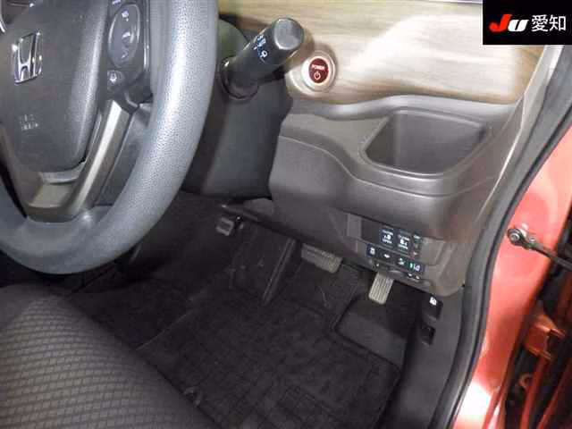 HONDA FREED+