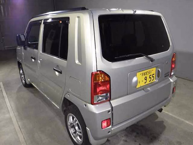 DAIHATSU NAKED
