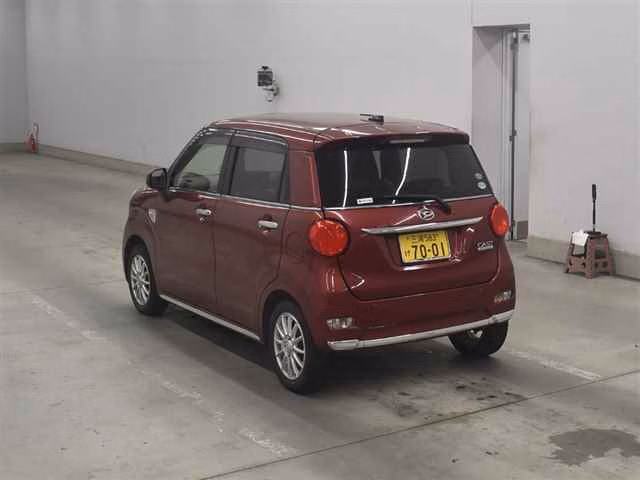 DAIHATSU CAST