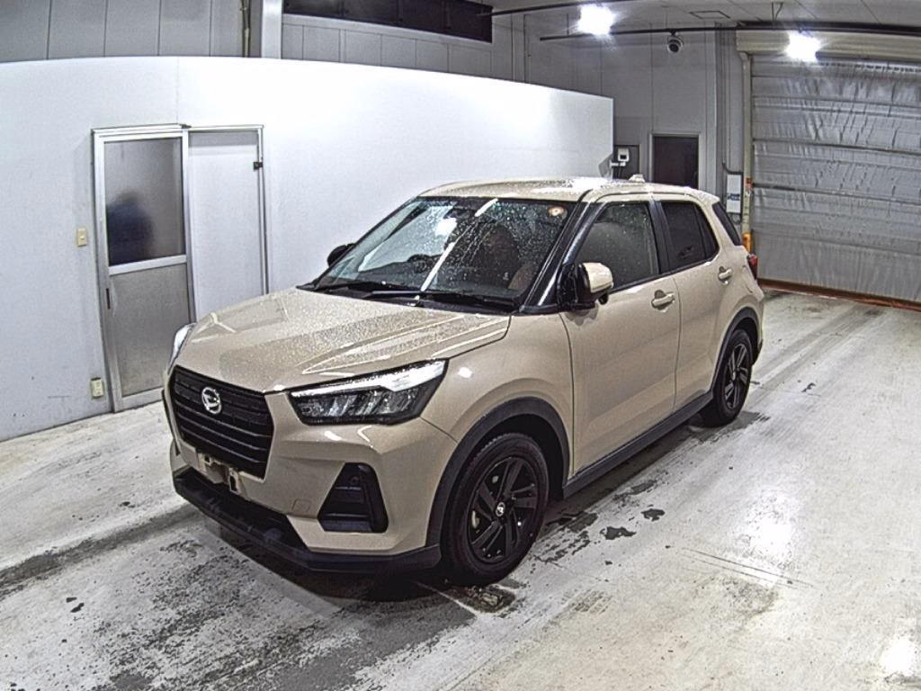 DAIHATSU ROCKY