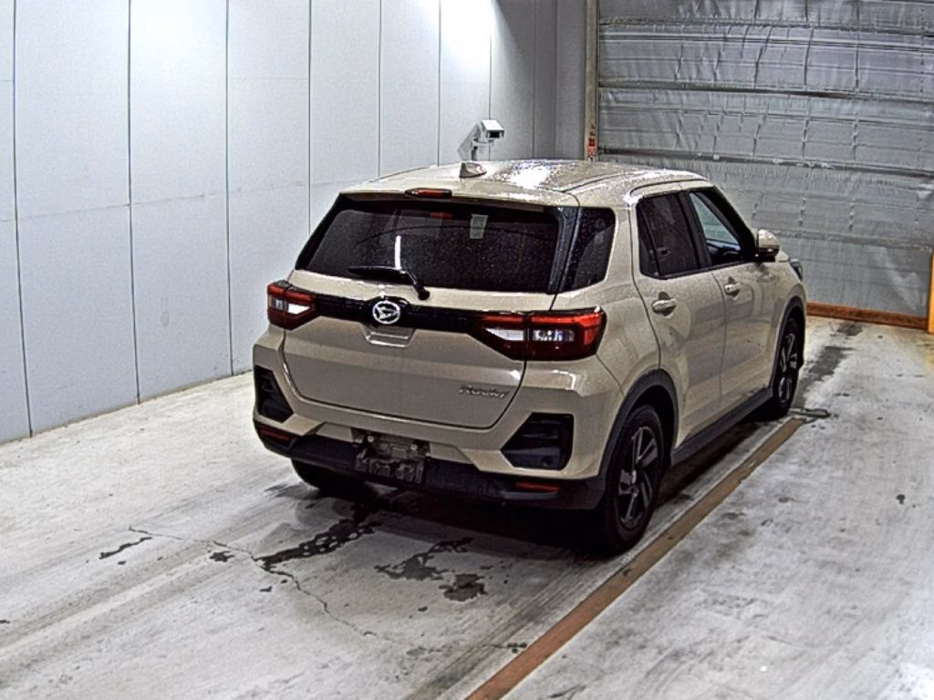 DAIHATSU ROCKY