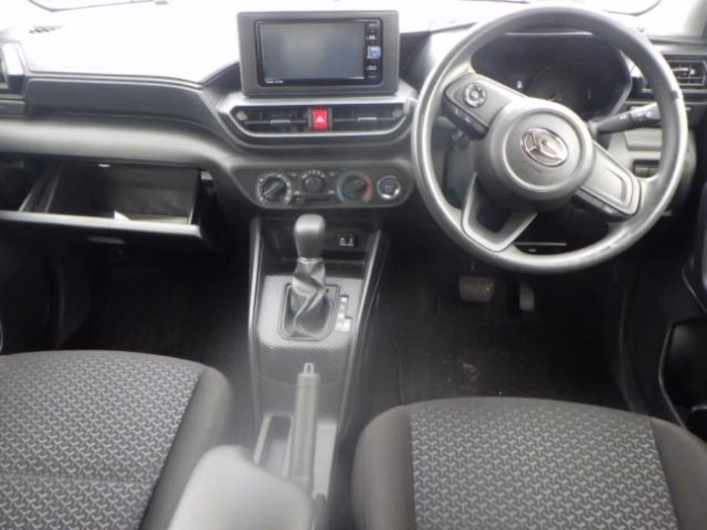 DAIHATSU ROCKY