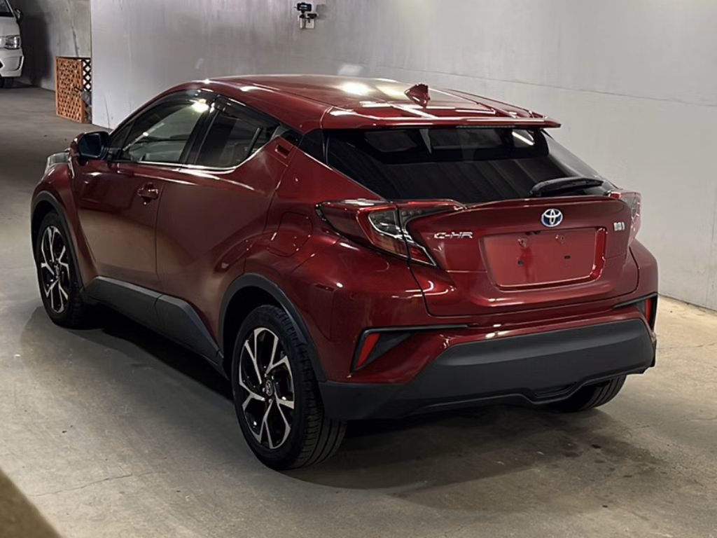 TOYOTA C-HR