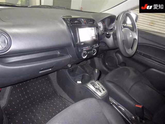 MITSUBISHI MIRAGE