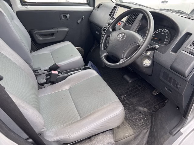 TOYOTA TOWN ACE